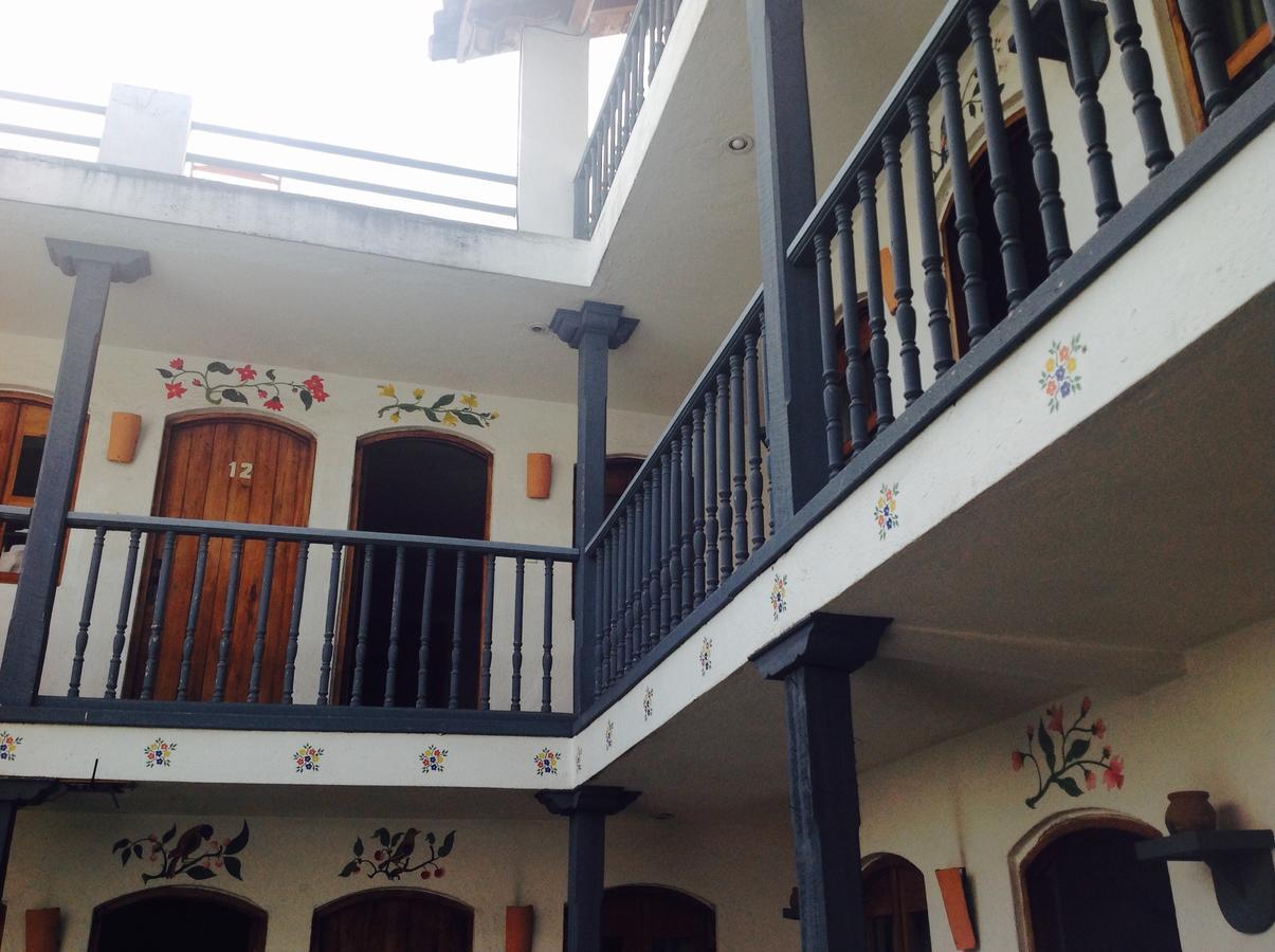Hotel Dona Esther Otavalo Dış mekan fotoğraf