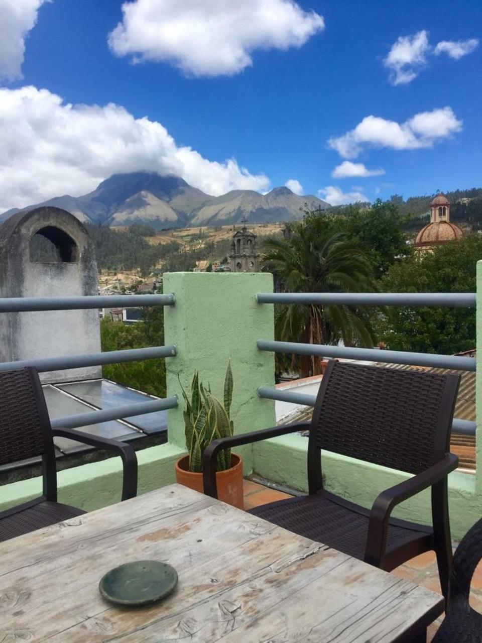 Hotel Dona Esther Otavalo Dış mekan fotoğraf